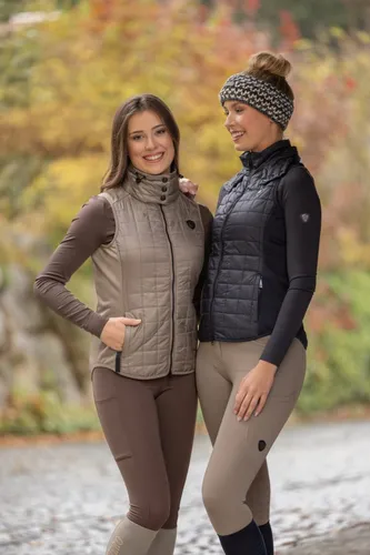 Фото Жилет комбинированный Taupe 2025. Covalliero