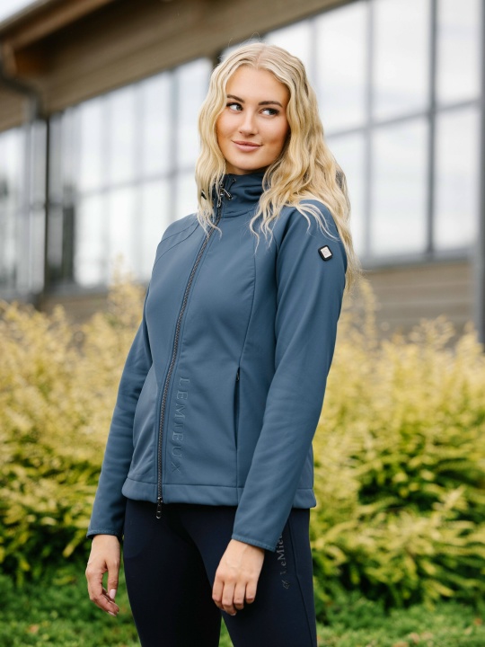 Куртка Charlotte Soft Shell Atlantic, женская, с капюшоном. LeMieux 4