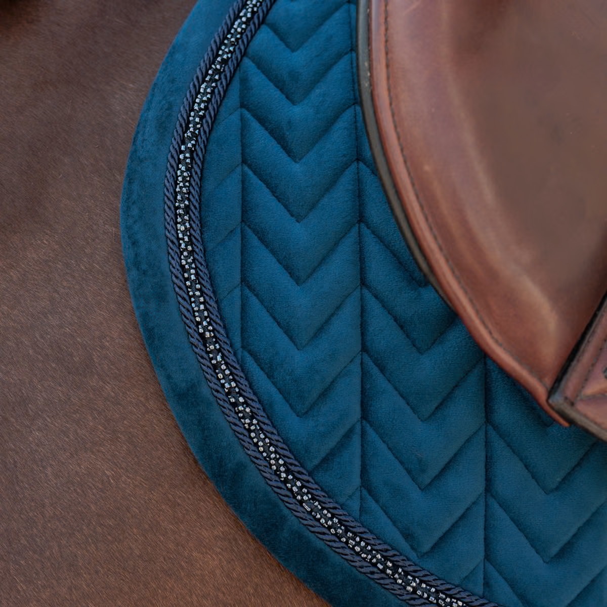 Вальтрап конкурный Velvet Mini Pearls Navy. Kentucky 4