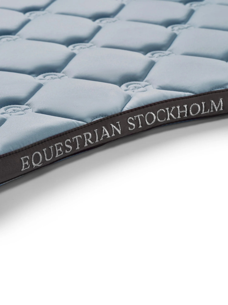 Вальтрап выездковый Ice Blue. Equestrian Stockholm 5