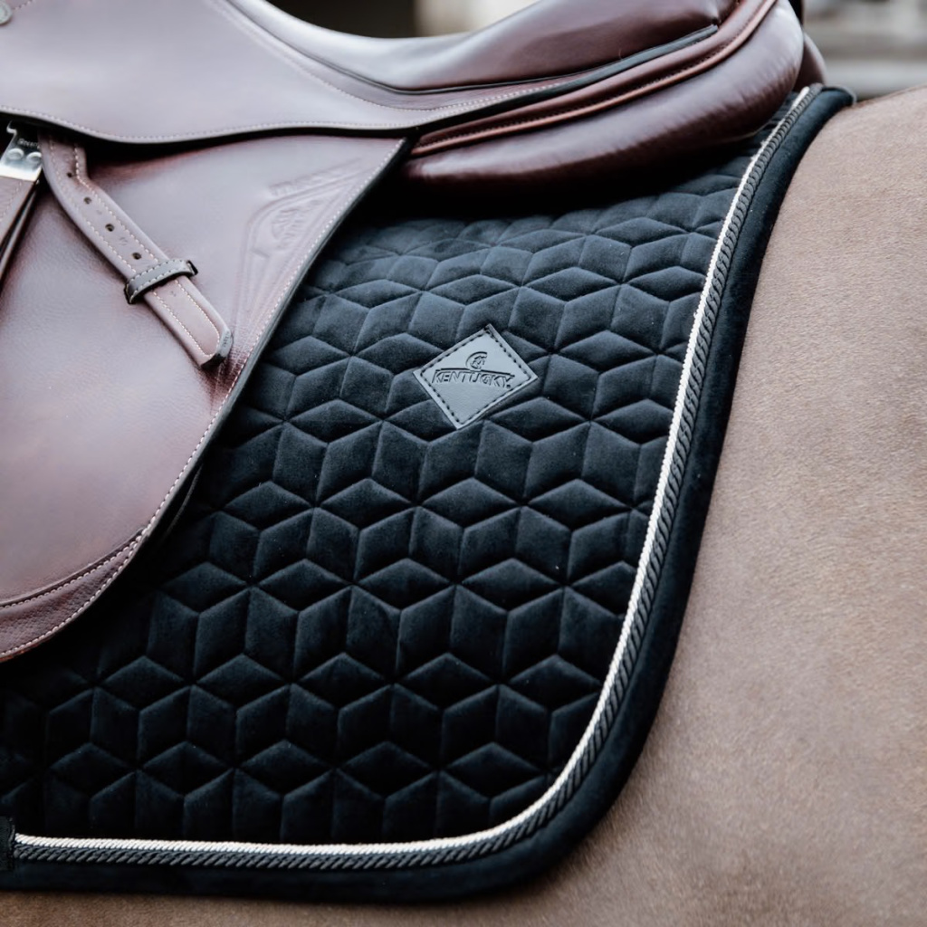 Вальтрап конкурный Basic Velvet Black. Kentucky 2
