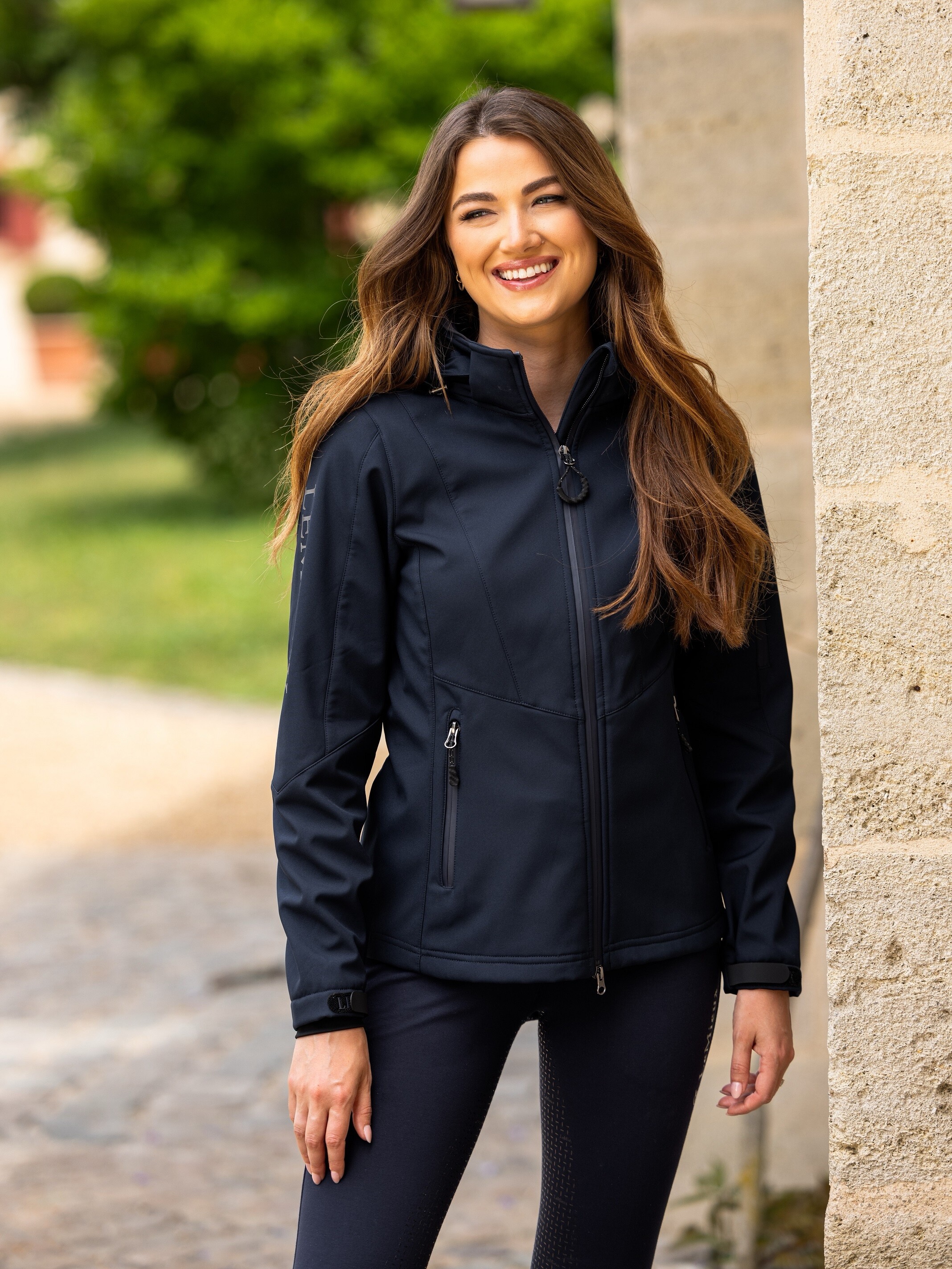 Куртка Celine Soft Shell Navy. LeMieux 5