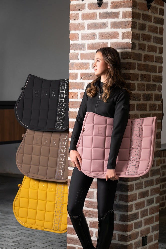 Вальтрап конкурный Big Square Softshell Black Platinum 25. Eskadron 2