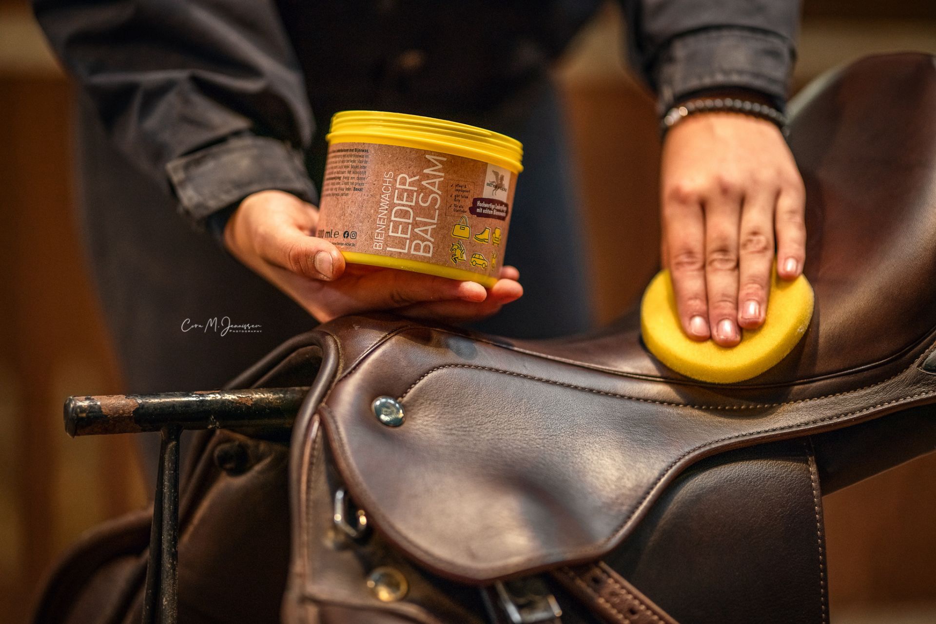 Бальзам для кожи Beeswax, 500 мл. Bense & Eicke 4