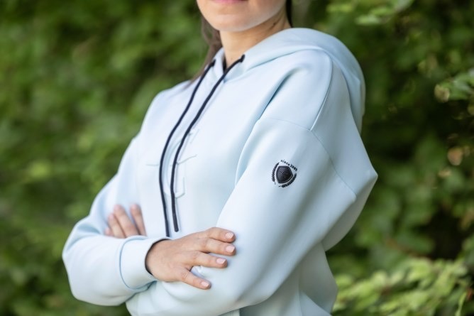 Толстовка с капюшоном Light Blue. Covalliero 3