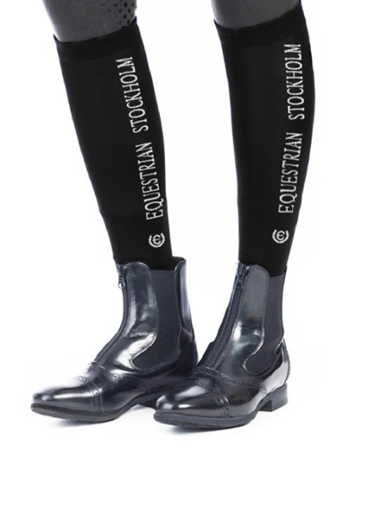 Гольфы Bamboo Blend Black Edition. Equestrian Stockholm